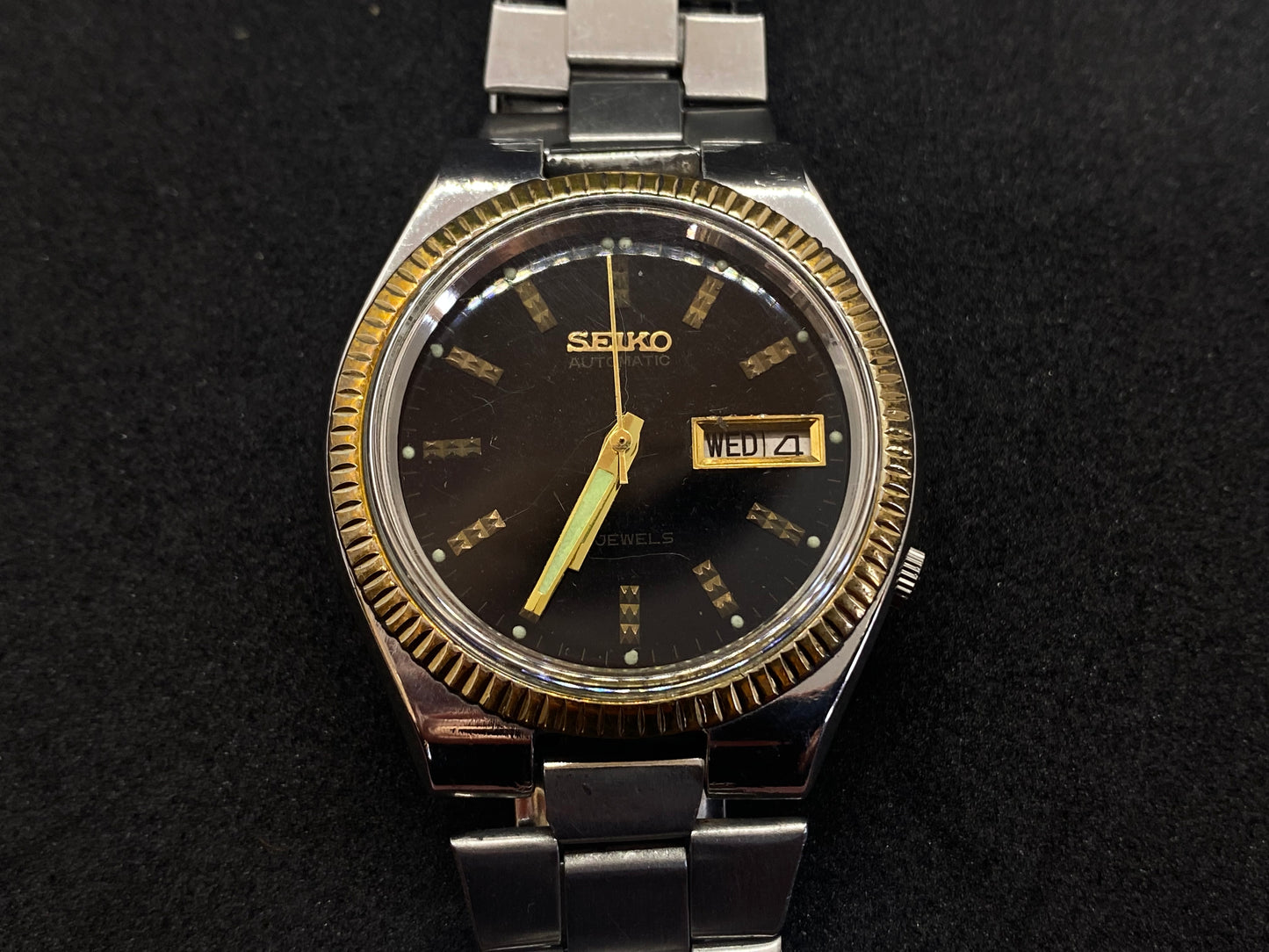 Seiko Mechanical Automatic - Black Dial Unique Bezel