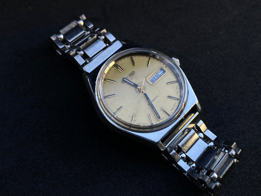 Seiko Automatic Metal Bracelet - Gold dial