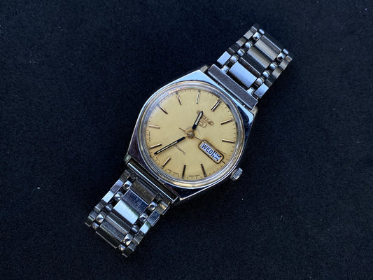 Seiko Automatic Metal Bracelet - Gold dial