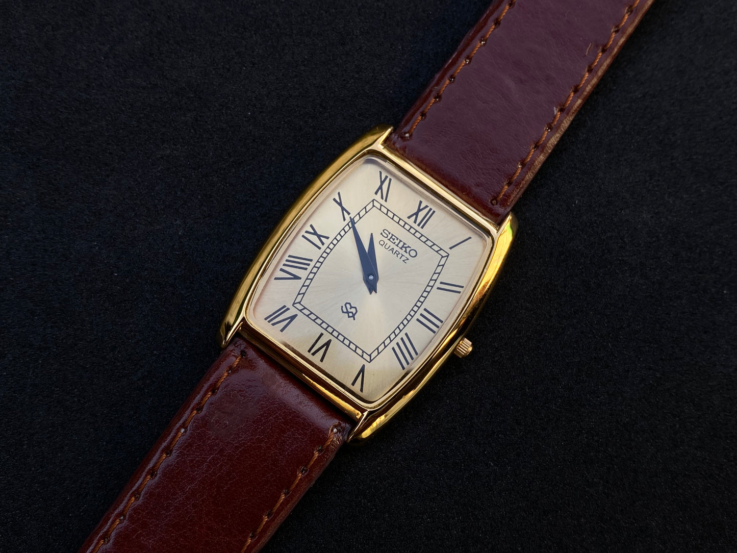 Seiko Rectangle "Tank" Homage - Gold