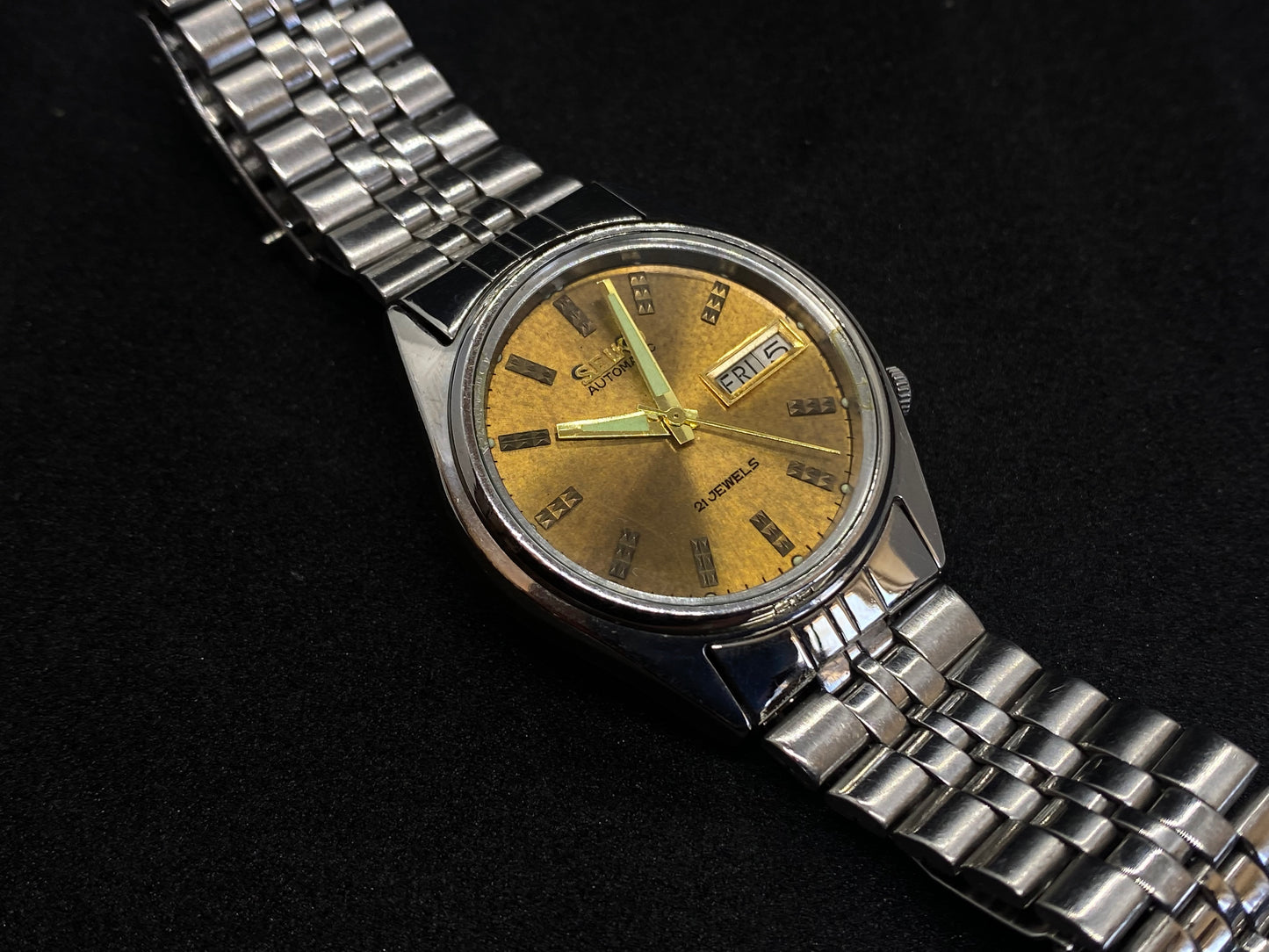 Seiko Mechanical Automatic - Vintage Gold Dial