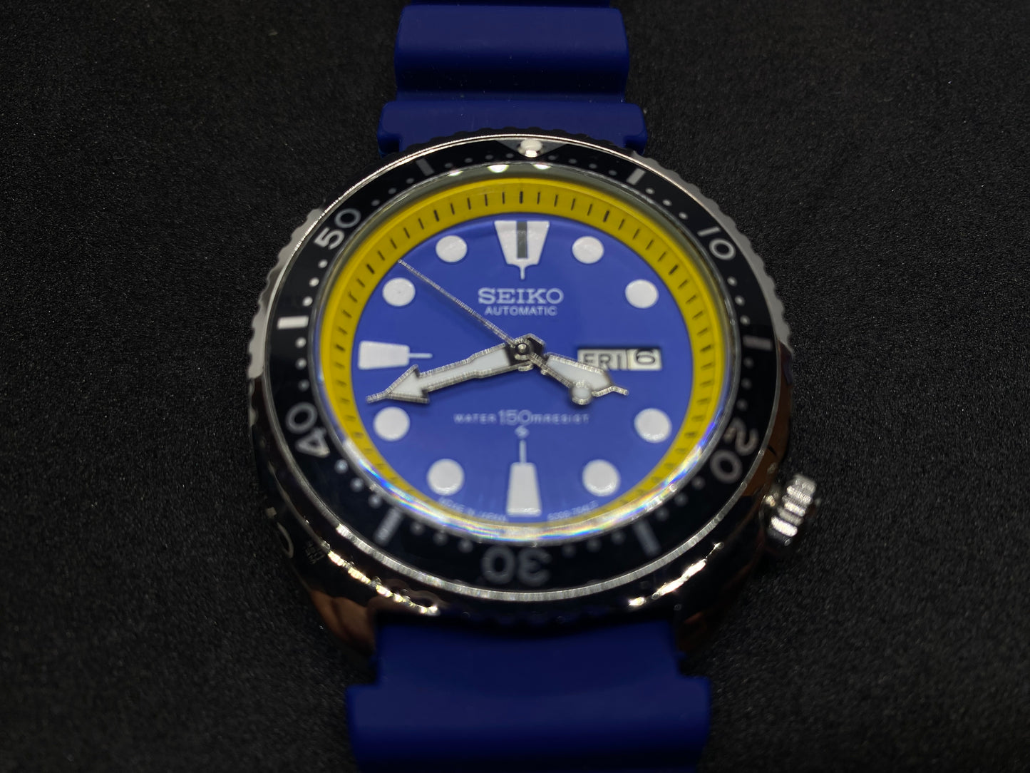 Blue Dial Diver Seiko - Mechanical Automatic