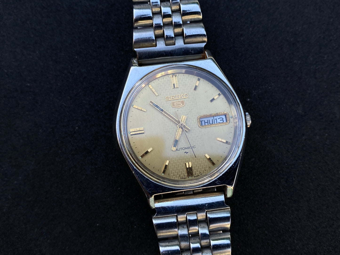 Seiko Automatic Metal Bracelet - Gold Dial