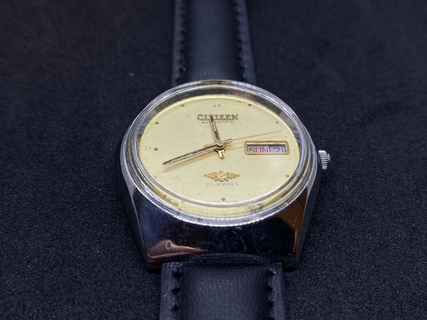 Beige/Tan Citizen - Mechanical Automatic