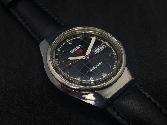 Seiko 5 Mechanical Automatic - Black Dial