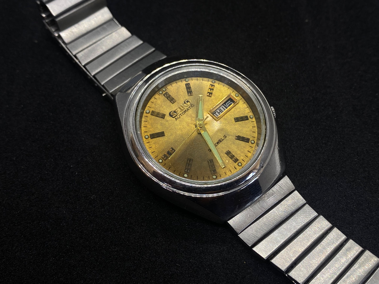 Seiko Mechanical Automatic - Gold Circle Dial