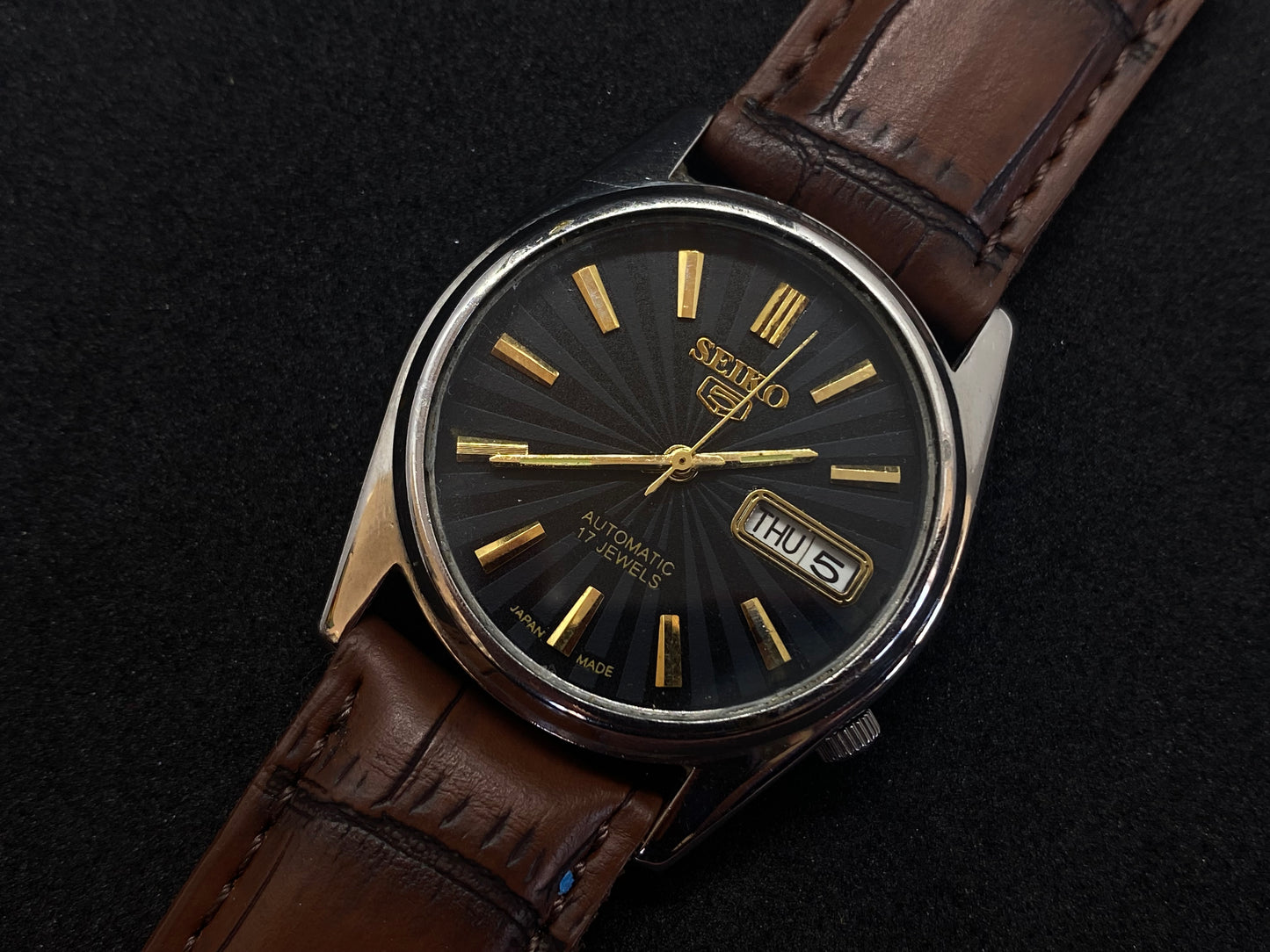 Seiko 5 Mechanical Automatic - Black Dial Gold Indices