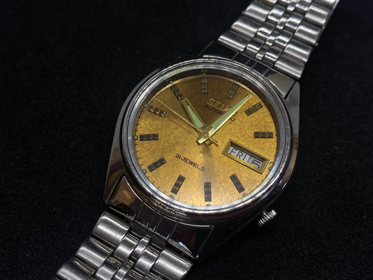 Seiko Mechanical Automatic - Vintage Gold Dial